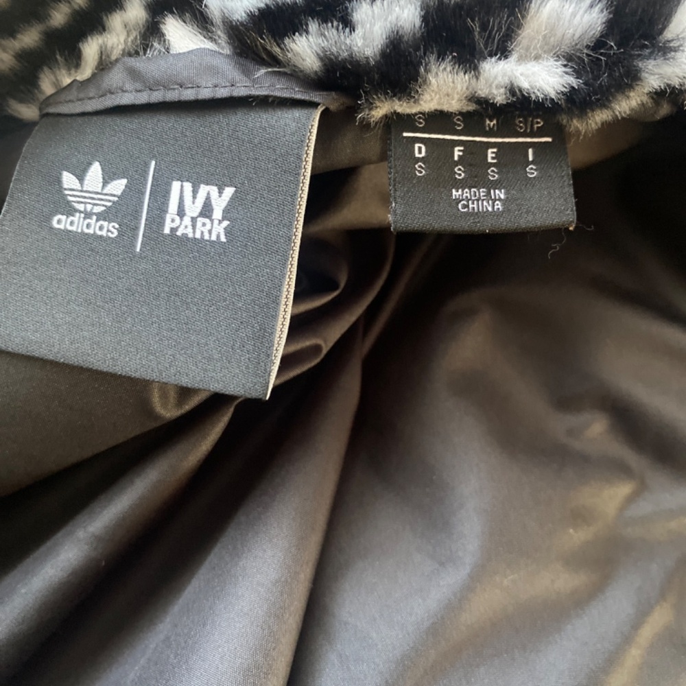 Ivy park coat - Picture 3 of 4